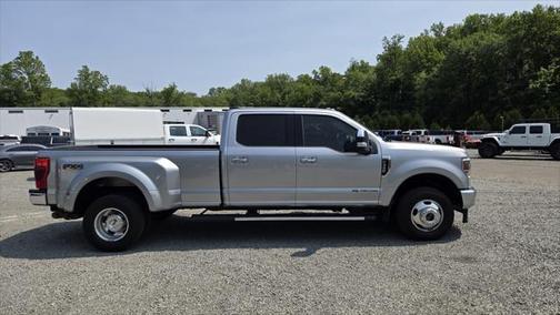 2022 Ford F-350 Lariat