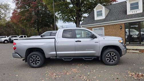 2018 Toyota Tundra SR5