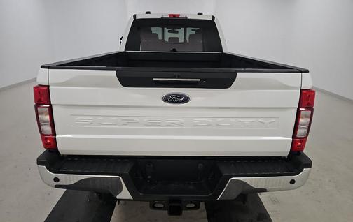 Star White Metallic Tri-Coat 2022 Ford F-350 Lariat