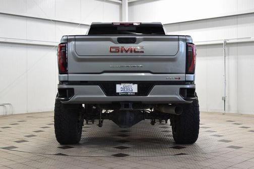 2024 GMC Sierra 2500 AT4