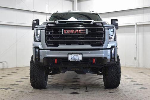 2024 GMC Sierra 2500 AT4
