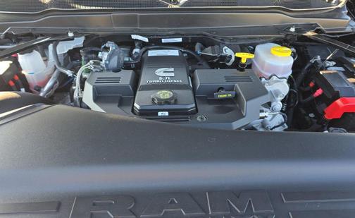 2024 RAM 3500 Big Horn Crew Cab 4x4 6'4' Box