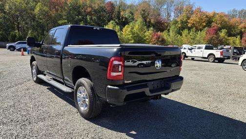 2024 RAM 3500 Big Horn Crew Cab 4x4 6'4' Box