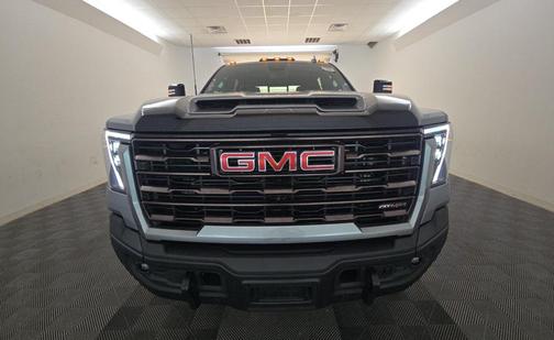 2024 GMC Sierra 2500 AT4