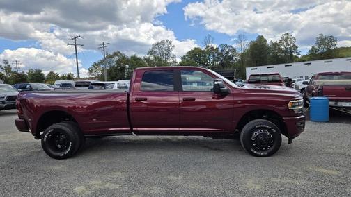 2024 RAM 3500 Laramie