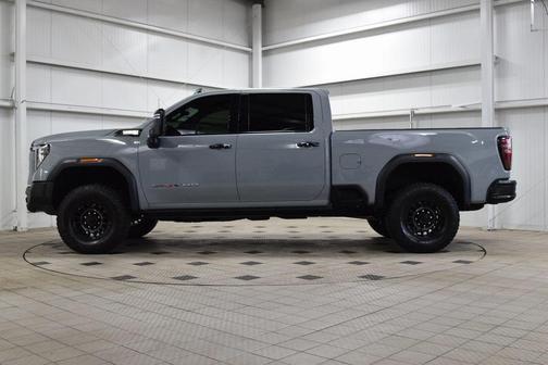 2024 GMC Sierra 2500 AT4X