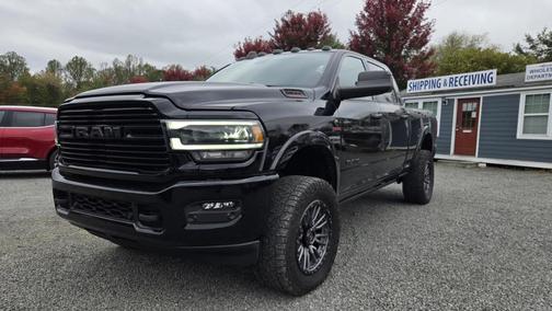 2022 RAM 2500 Laramie Crew Cab 4x4 6'4' Box