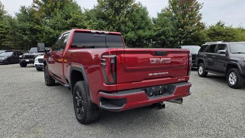 2024 GMC Sierra 2500 AT4