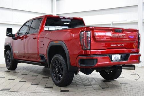 2024 GMC Sierra 2500 AT4