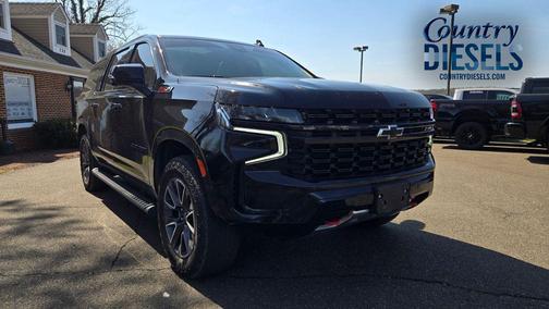Black 2023 Chevrolet Suburban 4WD Z71