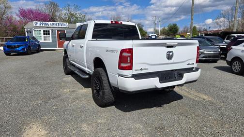 Bright White Clearcoat 2024 RAM 2500 Lone Star Crew Cab 4x4 6'4' Box