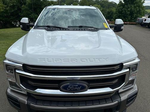 Oxford White 2022 Ford F-250 King Ranch