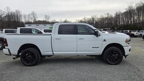 2024 RAM 2500 Laramie Crew Cab 4x4 6'4' Box
