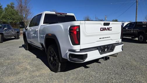 2024 GMC Sierra 2500 AT4