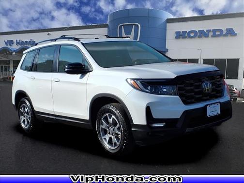 Platinum White Pearl 2023 Honda Passport