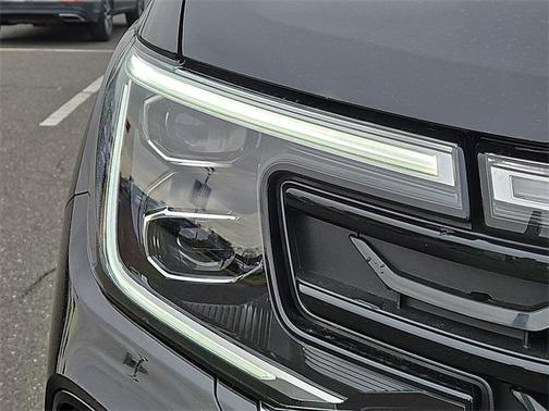 2025 Volkswagen Atlas Cross Sport 2.0T SEL