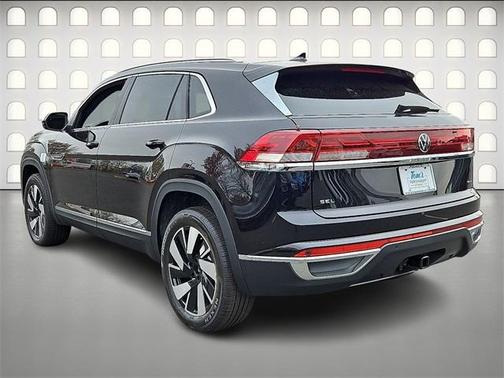 2025 Volkswagen Atlas Cross Sport 2.0T SEL