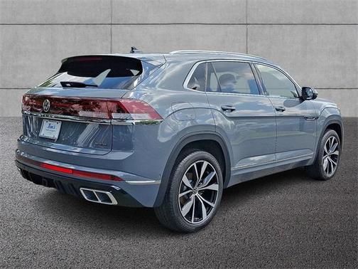 2025 Volkswagen Atlas Cross Sport 2.0T SEL Premium R-Line