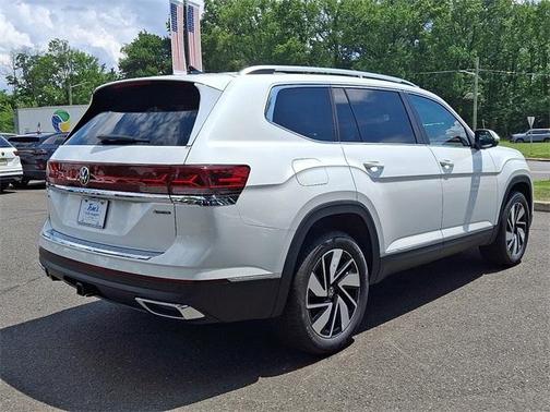 2025 Volkswagen Atlas 2.0T SEL