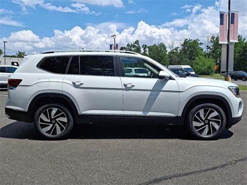 2025 Volkswagen Atlas 2.0T SEL