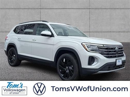 2025 Volkswagen Atlas 2.0T SE