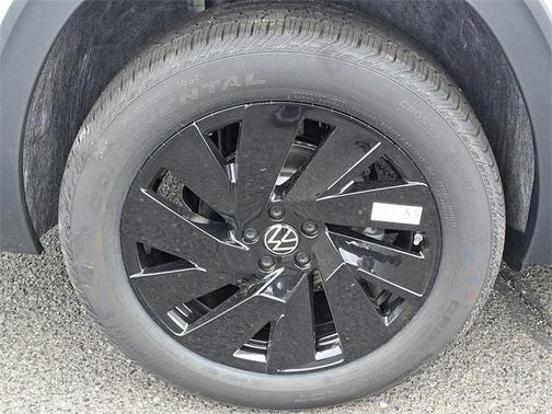 2025 Volkswagen Atlas 2.0T SE