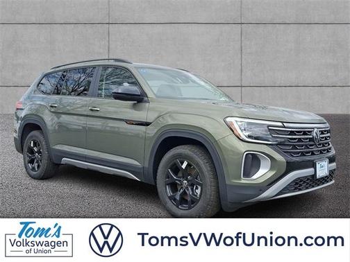 2025 Volkswagen Atlas 2.0T Peak Edition