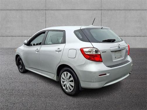 2010 Toyota Matrix Base