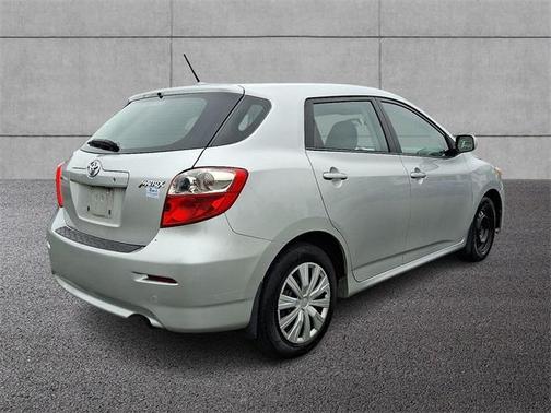 2010 Toyota Matrix Base