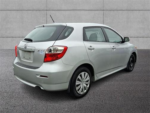 2010 Toyota Matrix Base