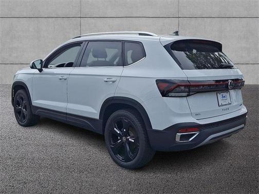 2025 Volkswagen Taos 1.5T SEL