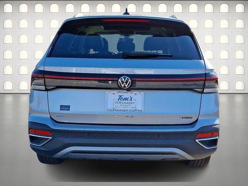 2025 Volkswagen Taos 1.5T SEL