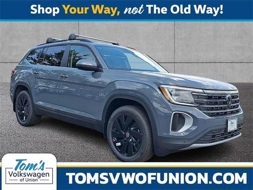 2025 Volkswagen Atlas 2.0T SE