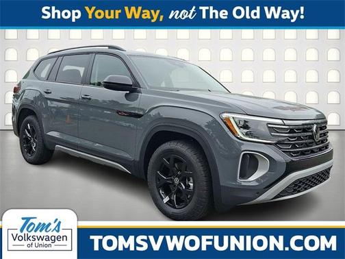 2025 Volkswagen Atlas 2.0T Peak Edition