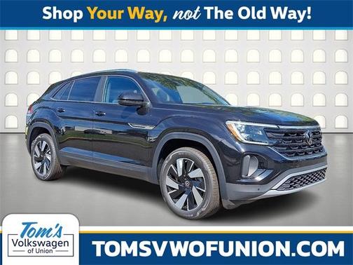 2025 Volkswagen Atlas Cross Sport 2.0T SE w/Technology