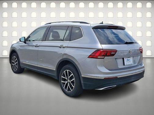 Pyrite Silver Metallic 2021 Volkswagen Tiguan 2.0T SE