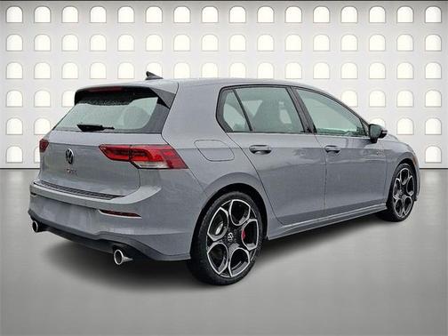 2025 Volkswagen Golf GTI 2.0T Autobahn