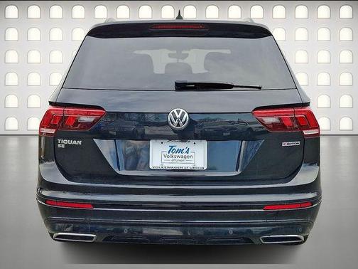 2021 Volkswagen Tiguan 2.0T SE R-Line Black