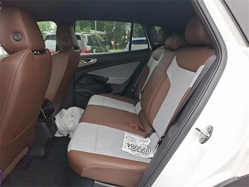 2025 Volkswagen ID.4 Pro
