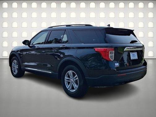 Black Metallic 2023 Ford Explorer XLT
