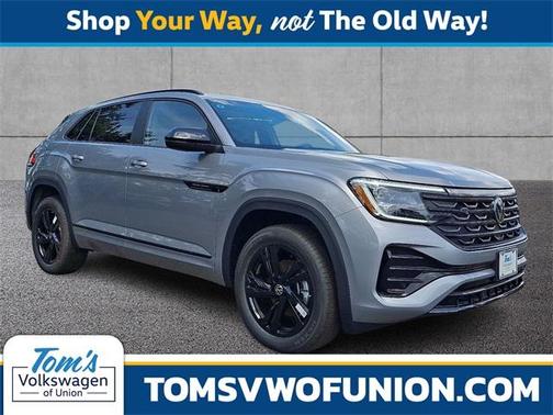2025 Volkswagen Atlas Cross Sport 2.0T SEL R-Line Black