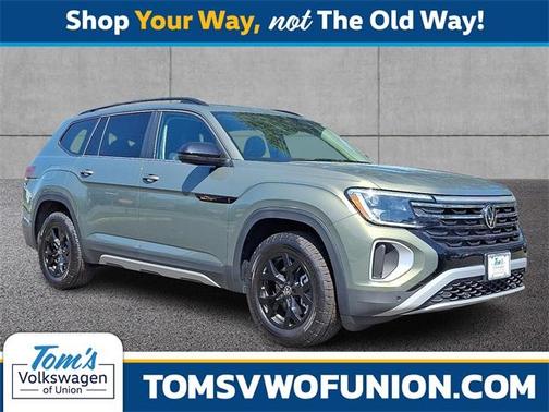 2025 Volkswagen Atlas 2.0T Peak Edition