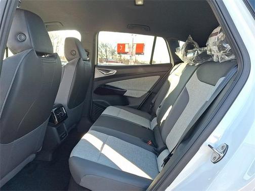 2025 Volkswagen ID.4 Pro