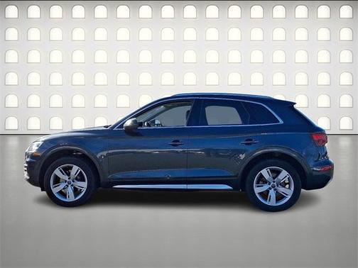 2018 Audi Q5 2.0T Premium Plus