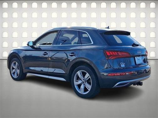 2018 Audi Q5 2.0T Premium Plus