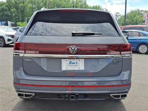 2025 Volkswagen Atlas 2.0T SEL Premium R-Line