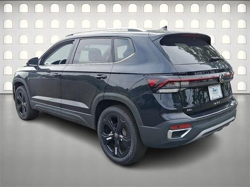 2025 Volkswagen Taos 1.5T SEL