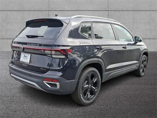 2025 Volkswagen Taos 1.5T SEL