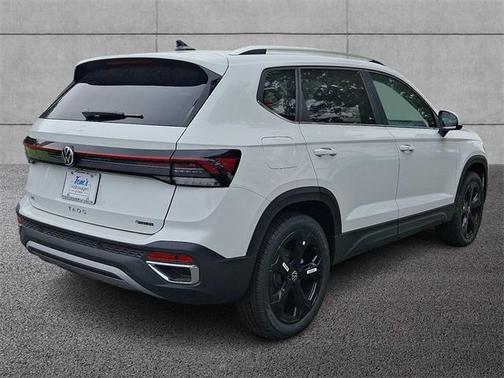 2025 Volkswagen Taos 1.5T SEL