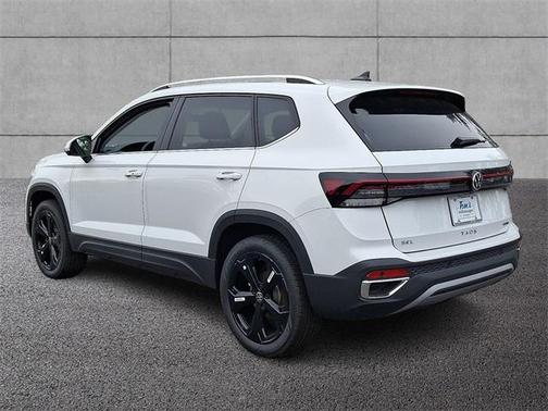 2025 Volkswagen Taos 1.5T SEL